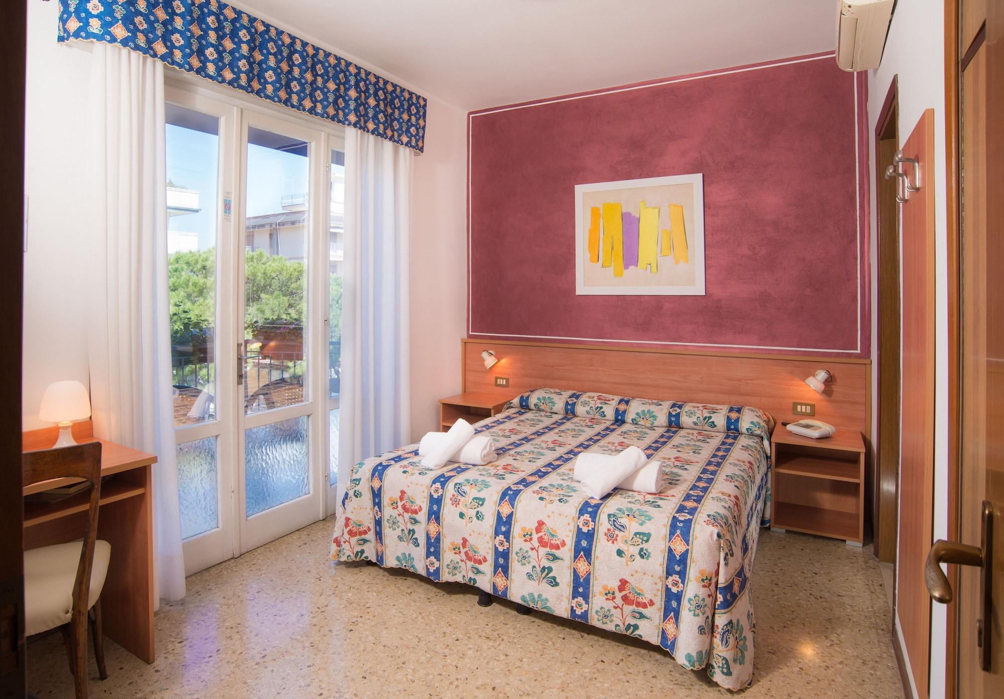Hotel Azzorre Lido di Jesolo Exteriör bild