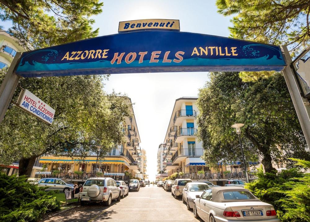 Hotel Azzorre Lido di Jesolo Exteriör bild
